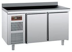 Стол холодильный Sagi KBS16A E71032 - фото 2942998