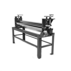 Вальцовочный станок электрический Rollen-Machine RME-1500х4 мм 425-098873 - фото 4890076